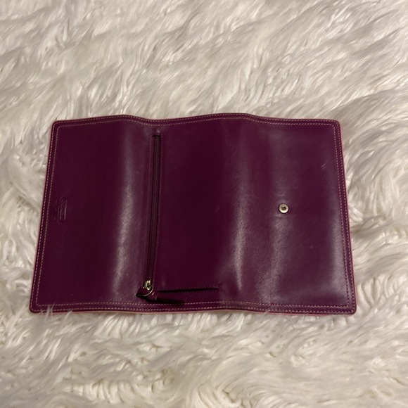 COACH Purple Leather Wallet used in good condition size in pictures - Picture 8 of 16